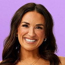 Jessica Barrett als Self - Contestant