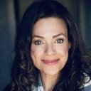 Pamela Beheshti als FBI Agent