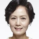 Kim Geun-young als Woman Who Erases Graffiti