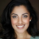 Salma Khan als Monica
