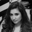 Sanaya Pithawalla als Suhana