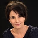 Maria Mettral als Laura