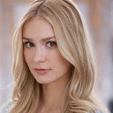 Elle McLemore als Patty Simcox