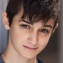 Matthew Miniero als Taro Bradford