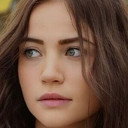 Yağmur Yüksel als Dilan Demir