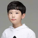 진유찬 als Jong-Hoon