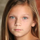 Emery Mae Edgeman als Meghan