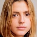 Emma Ravier als Apolline  Dessartre (Alto)