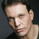 David Coakley als George