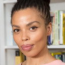 Emma Dabiri als Self - Host