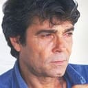 Alev Sezer als Gen. Trikoupis