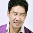 Edmund Chen als Dr. Lo