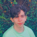 Leonardo Pérez als Him/Narrator