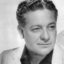 Charles J. Correll als Self - Prepares for Amos 'n' Andy Broadcast (archive footage)