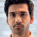 Ranjith Sajeev als Leonardo Kaalpo