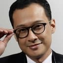 Uli Herdinansyah als dr. Agus Permadi