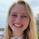 Lulu Adams als Amber