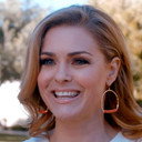 Sally Burnswello als Mrs. Winthorpe