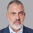 Κούλλης Νικολάου als Δημήτρης Σέκερης