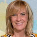 Gemma Nierga als Self - Journalist (archive footage)