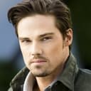 Jay Ryan als Gallagher