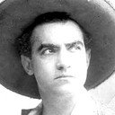 E.L. Fernandez als Longorio