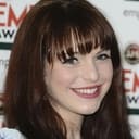 Tamla Kari als Emma