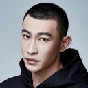 赵昱童 als Zhao Jia Jun