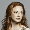 Kelly-Marie Murtha als Carol Shaw