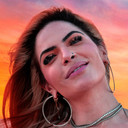 Clara Colavolpe als Self