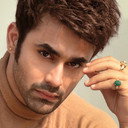 Pearl V Puri als Bajrang Das Khatri