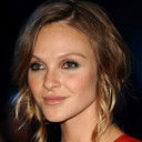 Beau Garrett als Gem