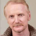 Richard Bovnoczki als Zoltan Istvan