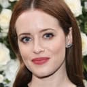 Claire Foy als Paola