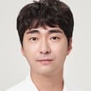 Park Jeong-pyo als Villa worker