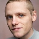 Lewis Gribben als Boy