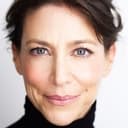 Jennifer Riker als Cricket Sumner
