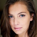 Isabell Vogelsang als Annika