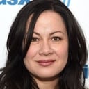 Shannon Lee als Jane Logan