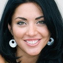 Natasha Cordova als Ali