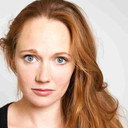 Aafke Buringh als Emma van Hall