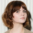 Sophie Passmann als Sarah