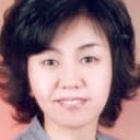 유옥주 als Middle aged female housekeeper