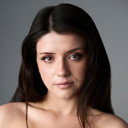 Natalie Collins als Fanny Henning Speed