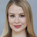 Maria Makarenko als Ai Ma