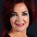 Mihriban Er als Gülten