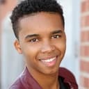 Donis Leonard Jr. als Roscoe Kaan