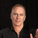 Billy Sheehan als Himself - Bass