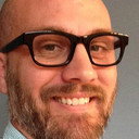 Dave Roberts als Energetic Reporter (voice)