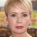 Lysette Anthony als Samantha